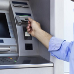 बिना ATM कार्ड से पैसे कैसे निकाल सकते हैं इस बैंक के ग्राहक? यहां जानें 1 Bank ATM